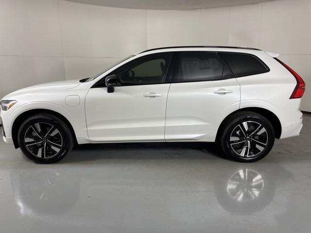 new 2026 Volvo XC60 Plug-In Hybrid car, priced at $63,895