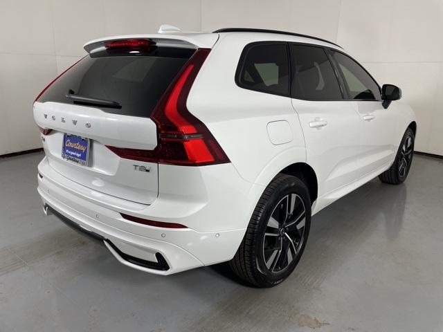 new 2026 Volvo XC60 Plug-In Hybrid car, priced at $63,895