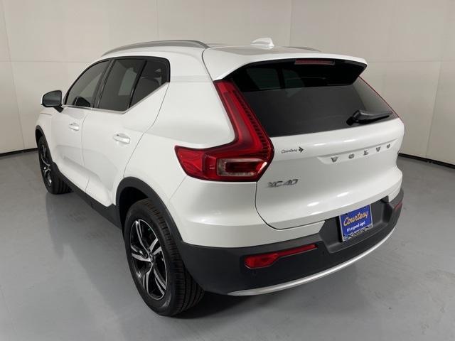 used 2025 Volvo XC40 car, priced at $35,000