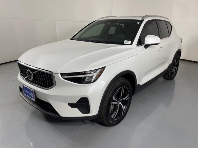 used 2025 Volvo XC40 car, priced at $35,000