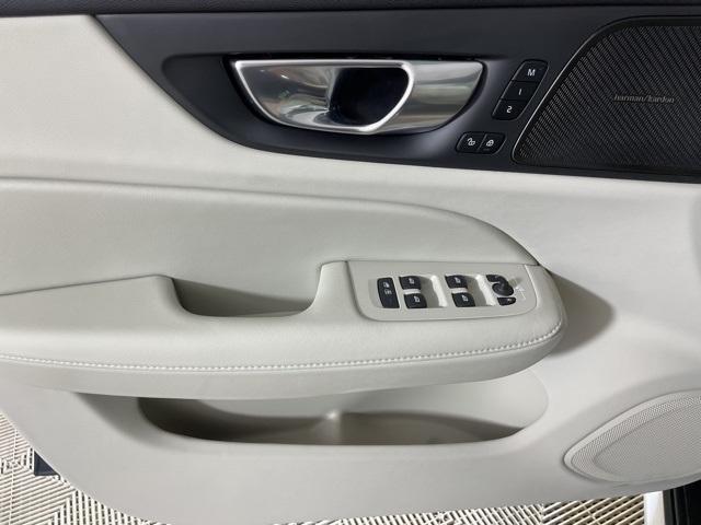 new 2025 Volvo V60 Cross Country car, priced at $58,025