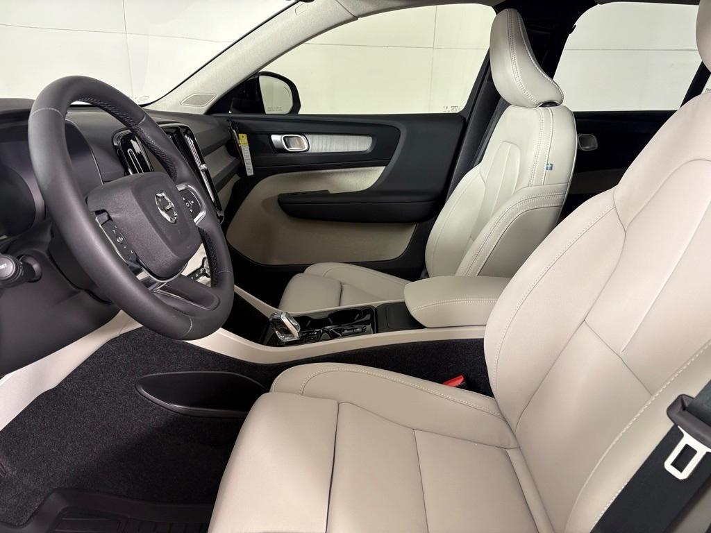 new 2026 Volvo XC40 car, priced at $48,375