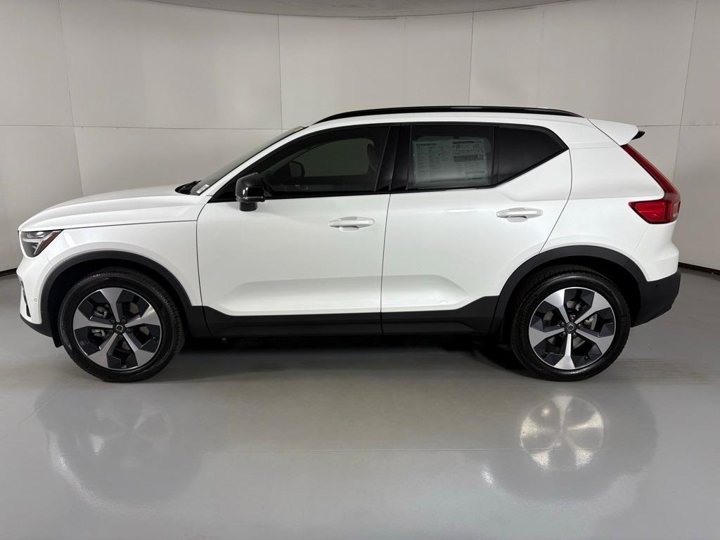 new 2026 Volvo XC40 car, priced at $48,375