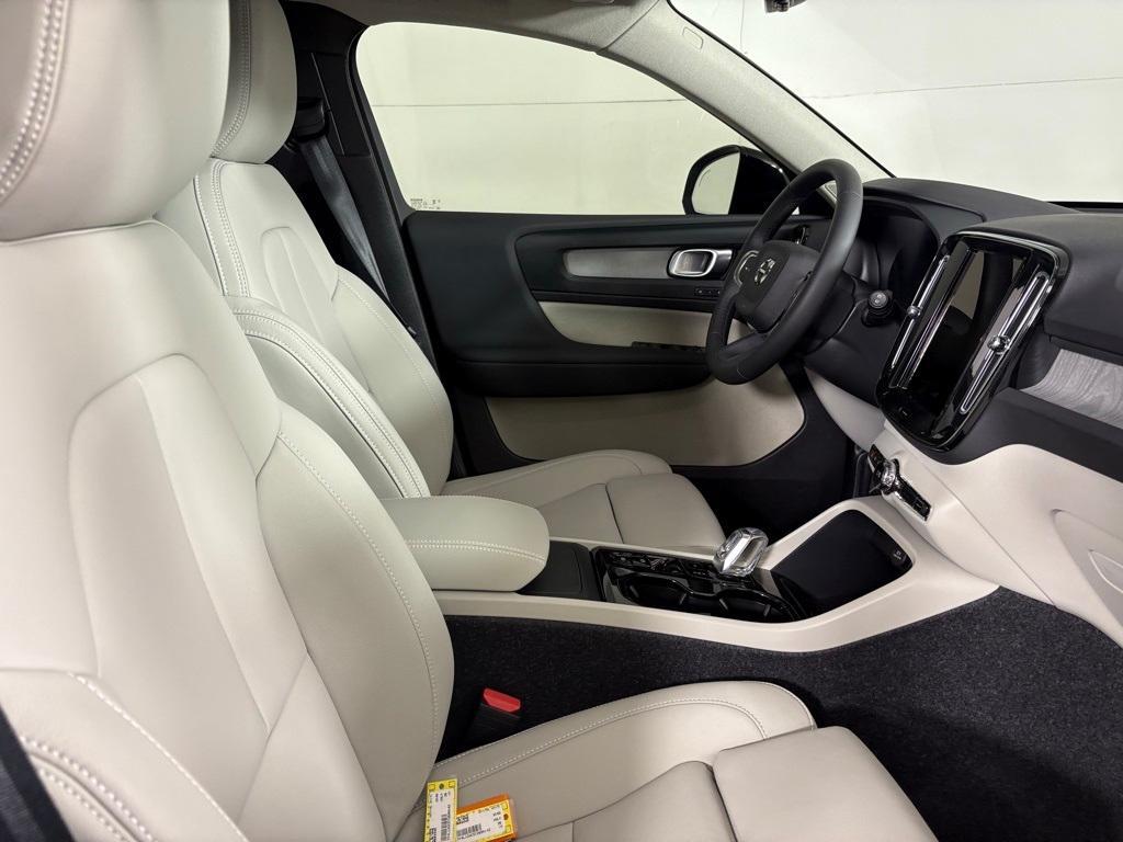 new 2026 Volvo XC40 car, priced at $48,375