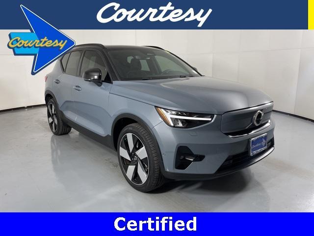 used 2023 Volvo XC40 Recharge Pure Electric car, priced at $36,000