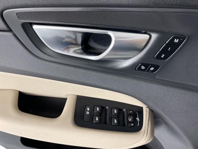 new 2026 Volvo XC60 car