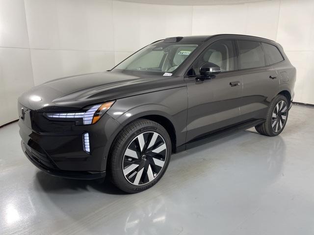 new 2025 Volvo EX90 car, priced at $91,235