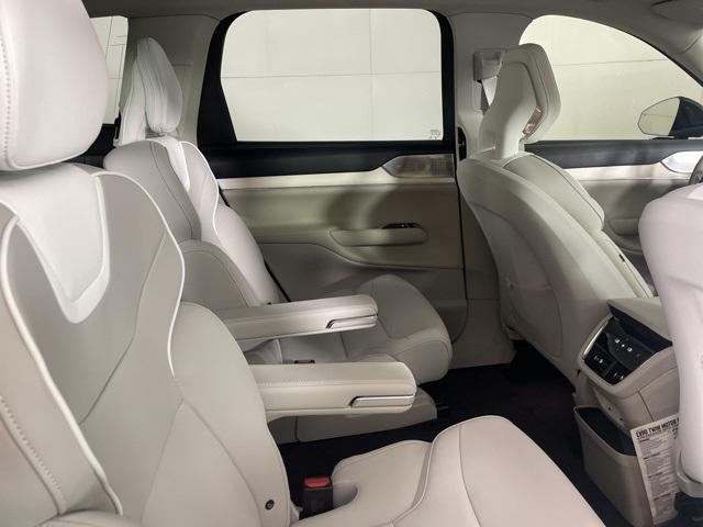 new 2025 Volvo EX90 car, priced at $91,235