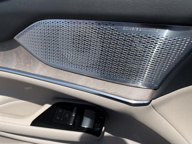new 2025 Volvo EX90 car, priced at $94,140