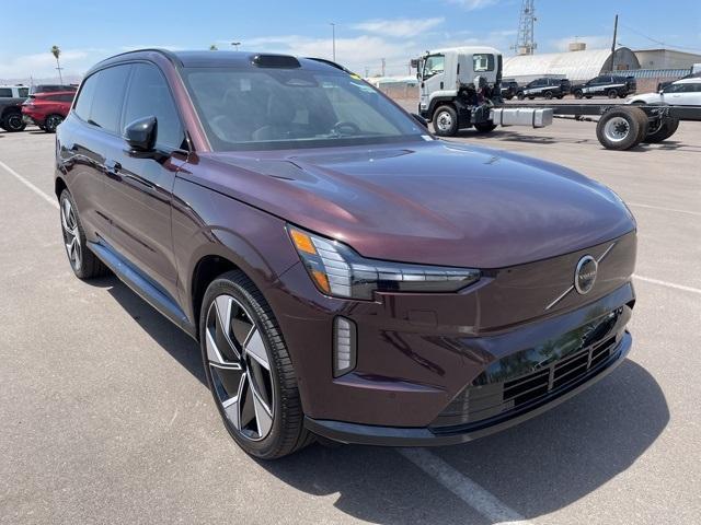 new 2025 Volvo EX90 car, priced at $94,140