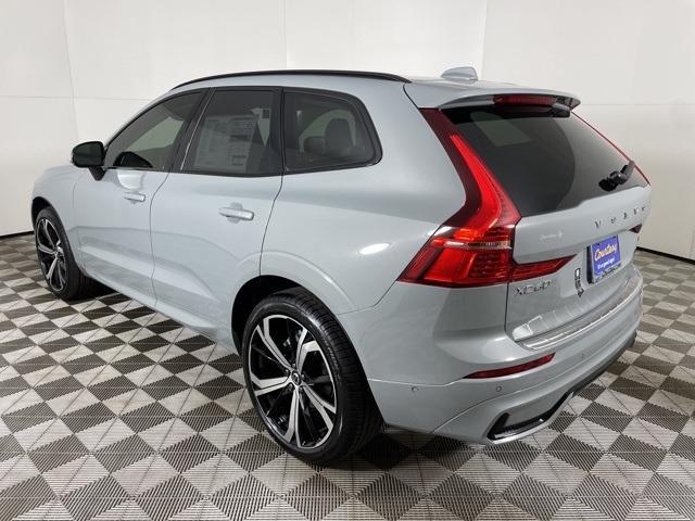 new 2025 Volvo XC60 car, priced at $59,525