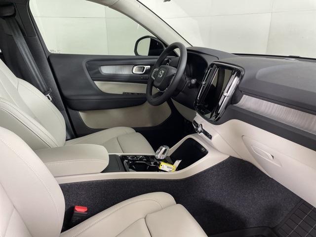 new 2026 Volvo XC40 car, priced at $48,150