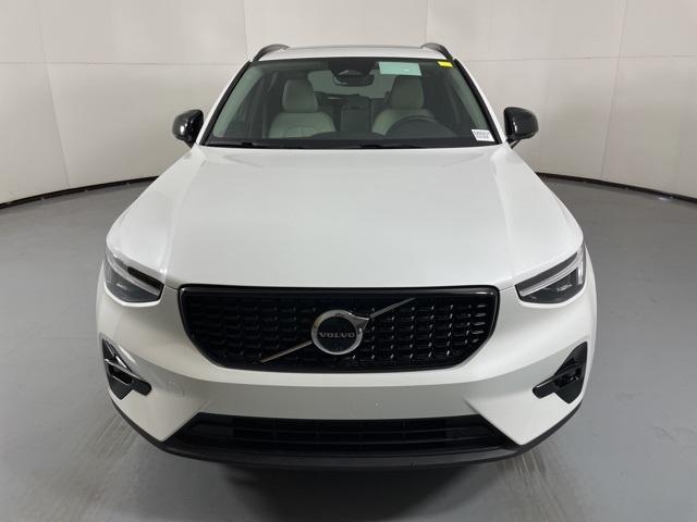 new 2026 Volvo XC40 car, priced at $48,150