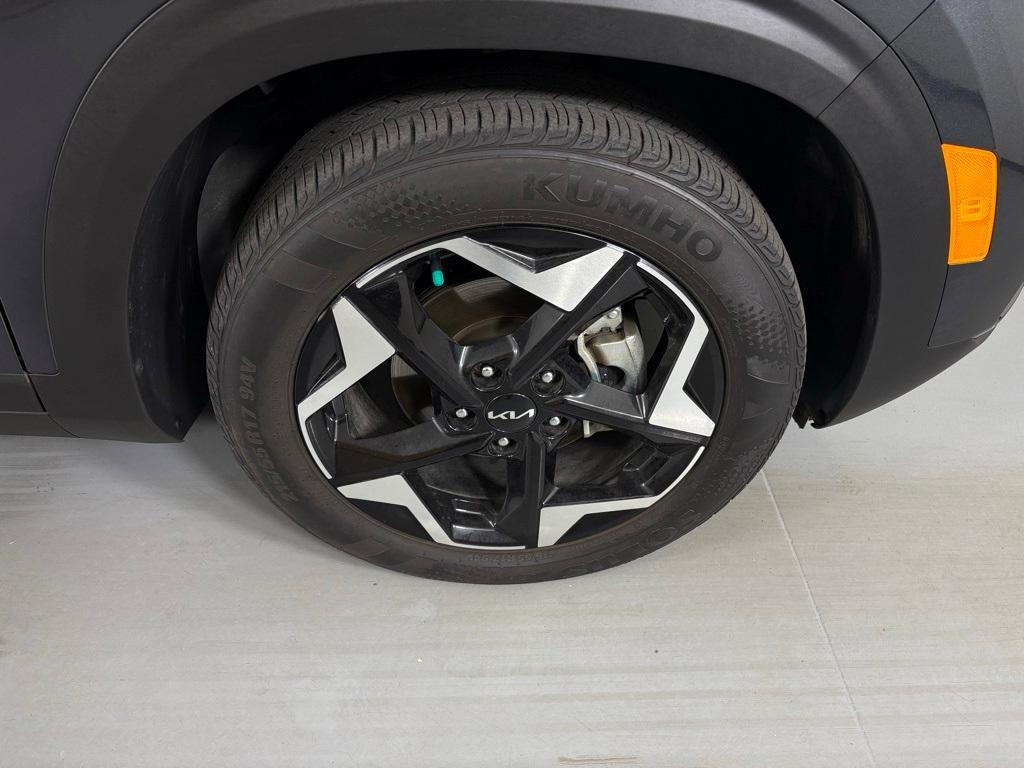 used 2024 Kia Seltos car, priced at $22,000