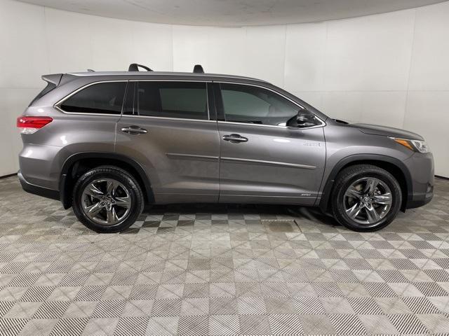 used 2018 Toyota Highlander Hybrid car, priced at $25,500