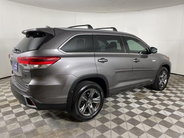 used 2018 Toyota Highlander Hybrid car, priced at $25,500