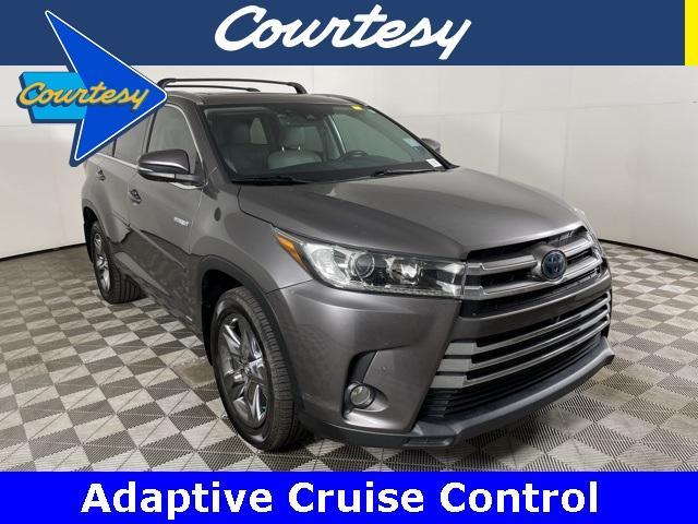used 2018 Toyota Highlander Hybrid car, priced at $25,500