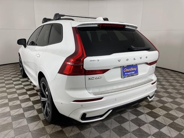 used 2022 Volvo XC60 Recharge Plug-In Hybrid car, priced at $43,000