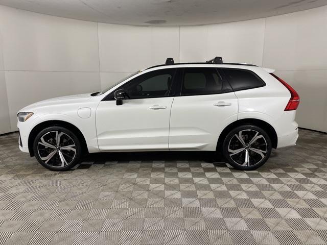 used 2022 Volvo XC60 Recharge Plug-In Hybrid car, priced at $43,000