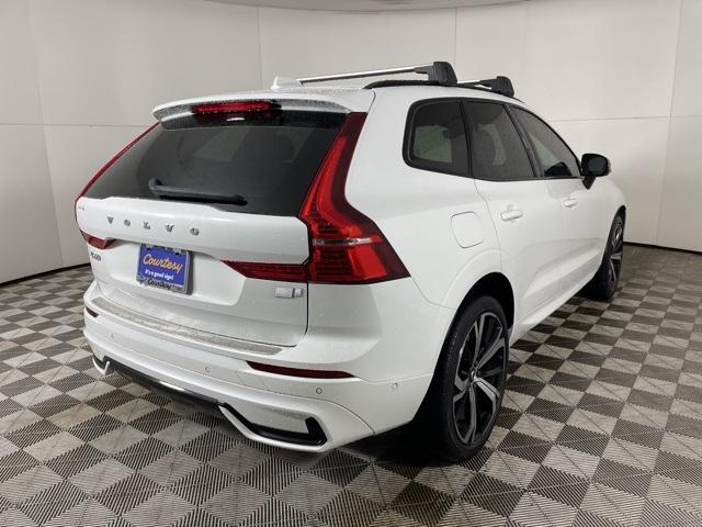 used 2022 Volvo XC60 Recharge Plug-In Hybrid car, priced at $43,000