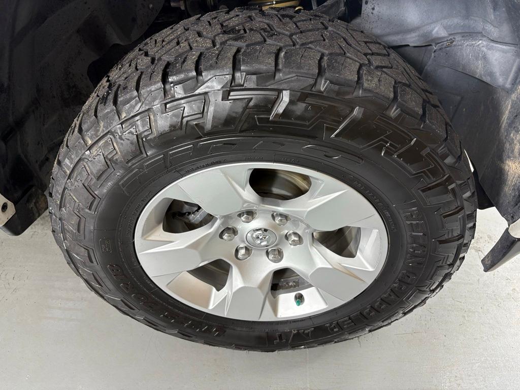 used 2022 Ram 1500 car, priced at $32,000