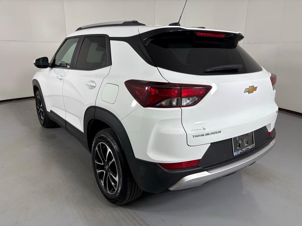 used 2025 Chevrolet TrailBlazer car, priced at $21,000