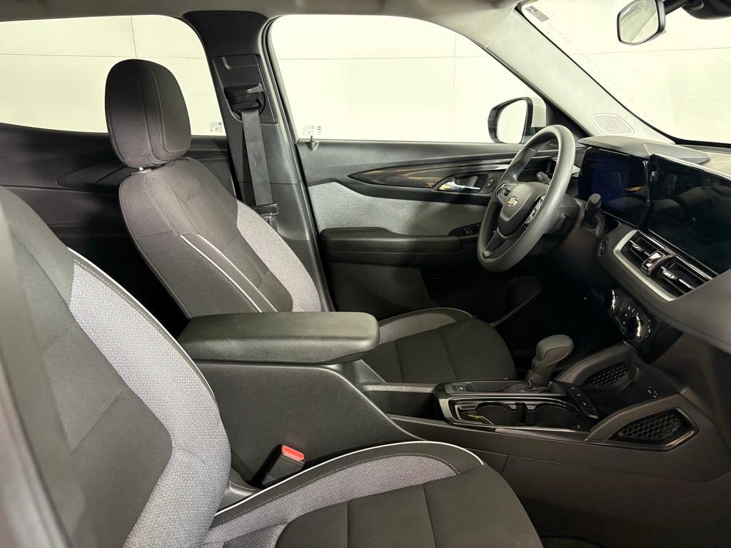 used 2025 Chevrolet TrailBlazer car, priced at $21,000
