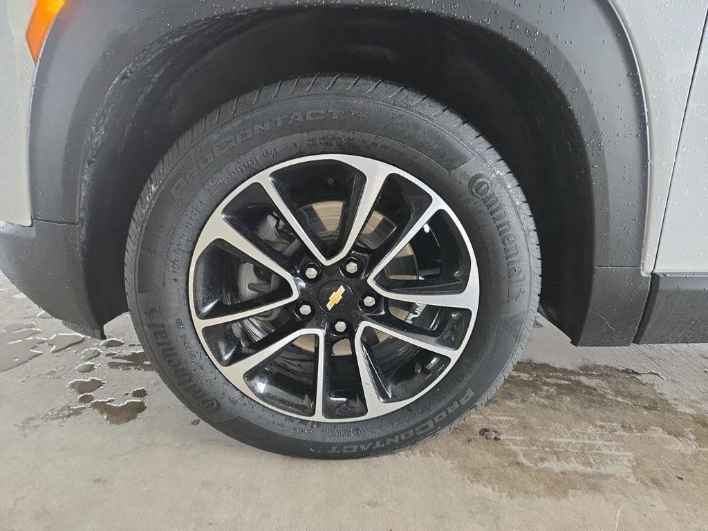 used 2025 Chevrolet TrailBlazer car, priced at $24,500