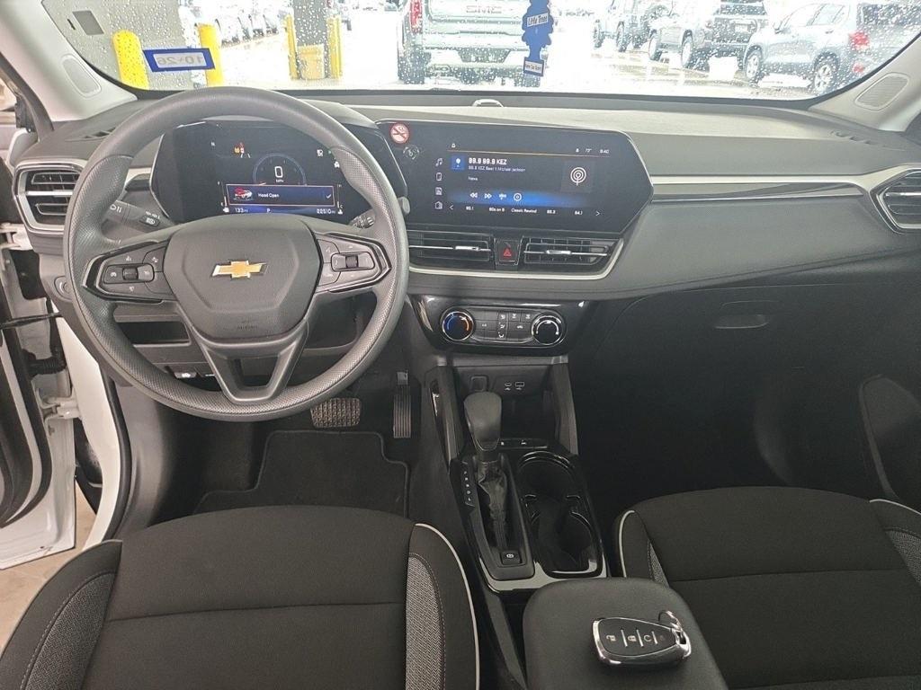 used 2025 Chevrolet TrailBlazer car, priced at $24,500