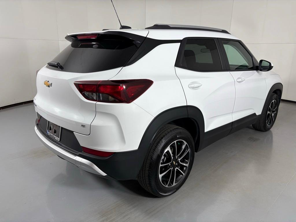 used 2025 Chevrolet TrailBlazer car, priced at $21,000