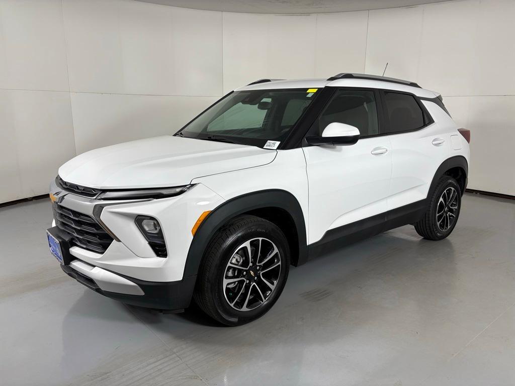 used 2025 Chevrolet TrailBlazer car, priced at $21,000