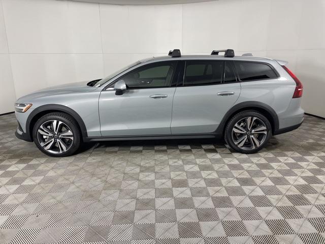 new 2025 Volvo V60 Cross Country car, priced at $56,480