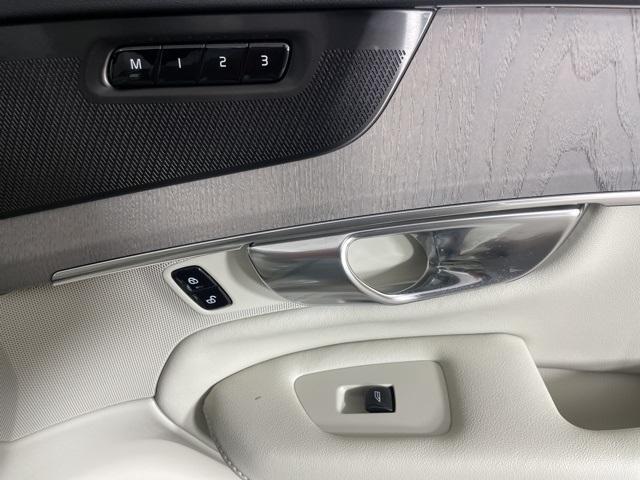 new 2025 Volvo XC90 Plug-In Hybrid car, priced at $80,405