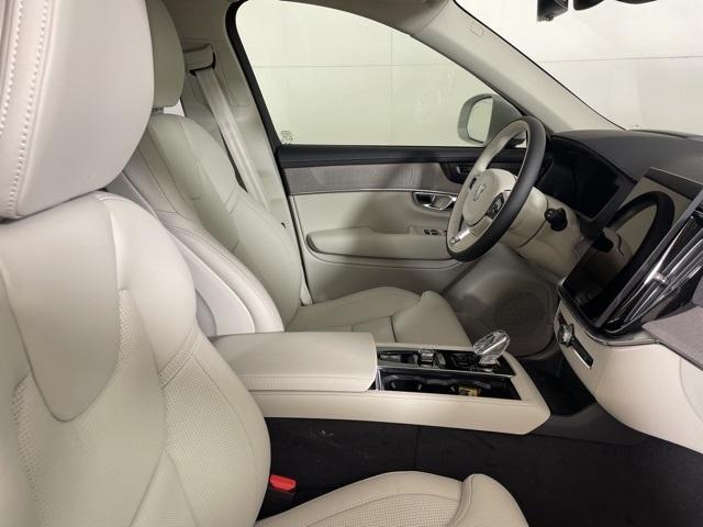 new 2025 Volvo XC90 Plug-In Hybrid car, priced at $80,405