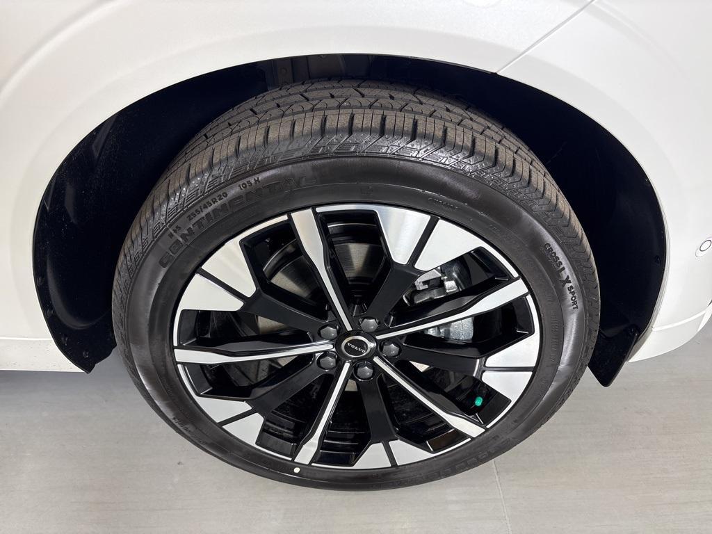 new 2026 Volvo XC60 car, priced at $55,425