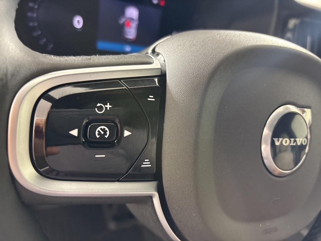 new 2026 Volvo XC60 car, priced at $55,425