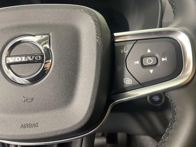 new 2025 Volvo XC40 car, priced at $50,015