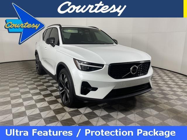 new 2025 Volvo XC40 car, priced at $51,015