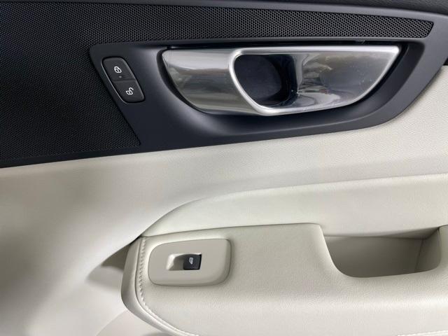 new 2025 Volvo XC60 Plug-In Hybrid car, priced at $63,895