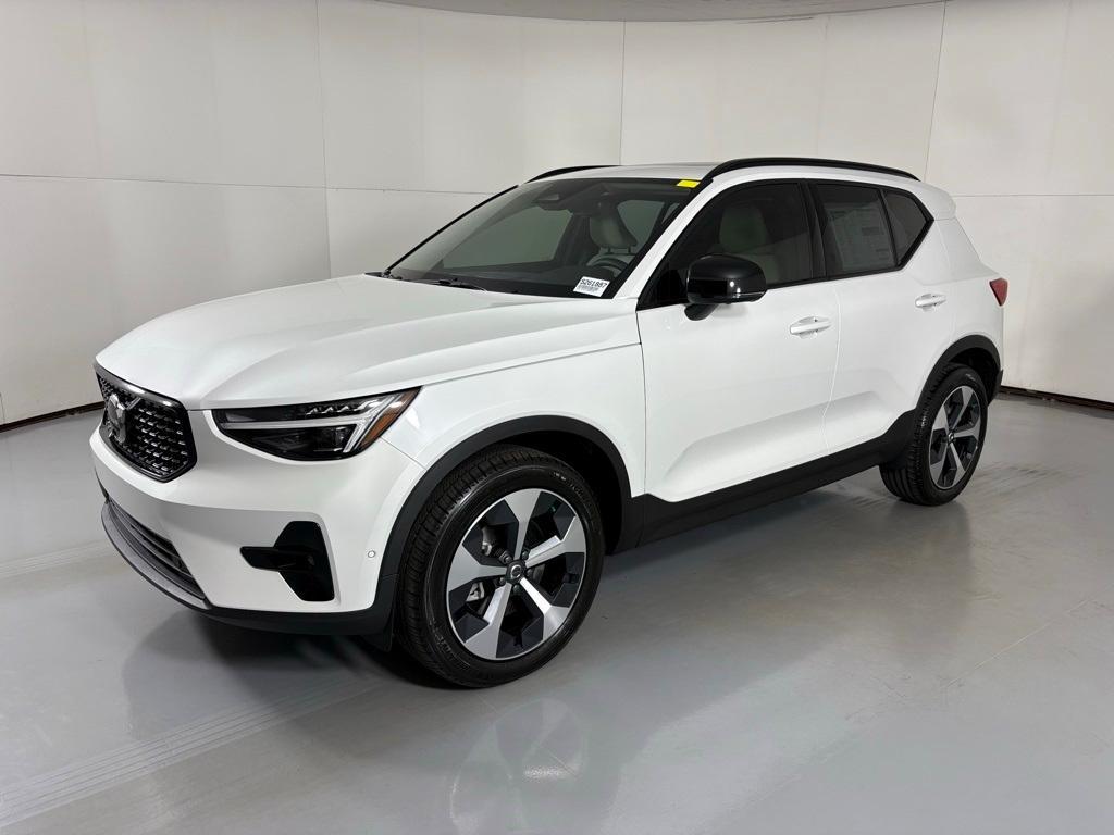 new 2026 Volvo XC40 car, priced at $48,375