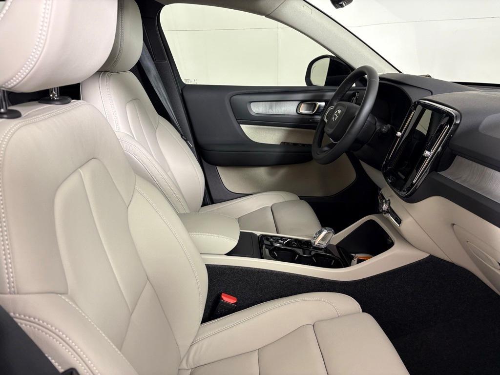 new 2026 Volvo XC40 car, priced at $48,375