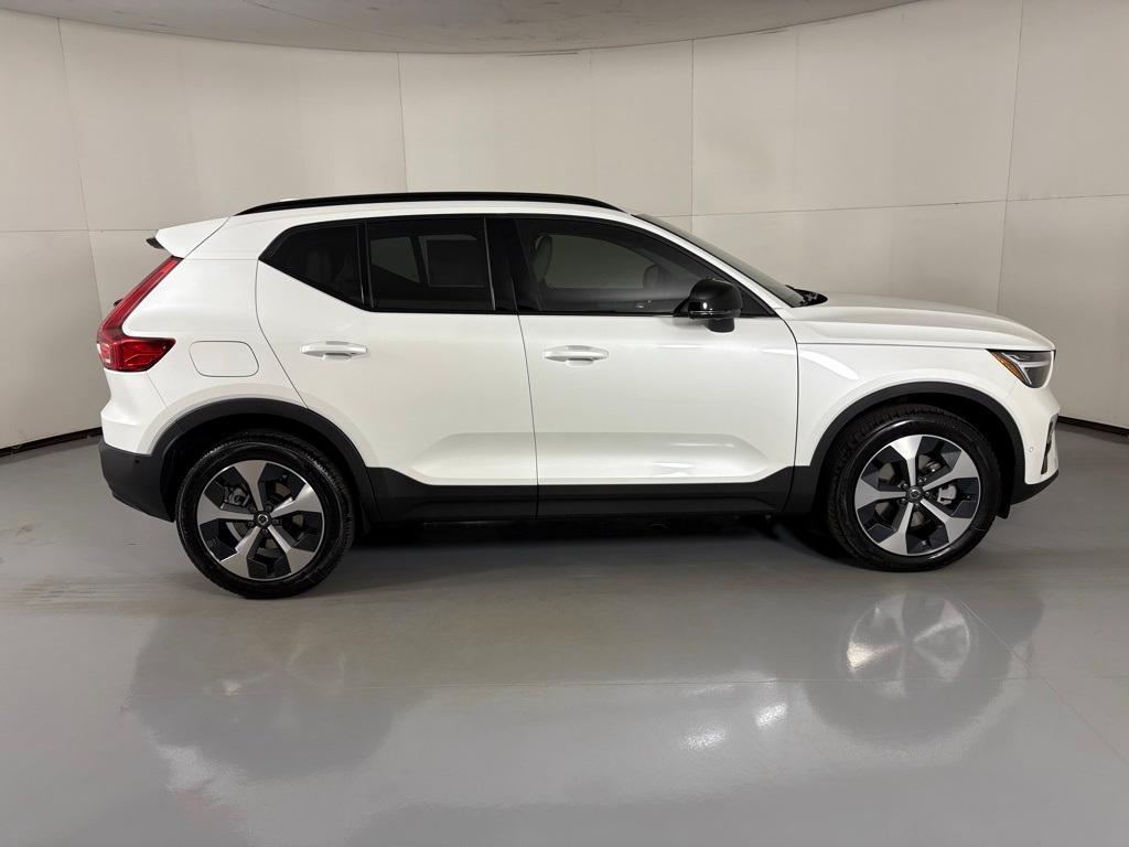 new 2026 Volvo XC40 car, priced at $48,375