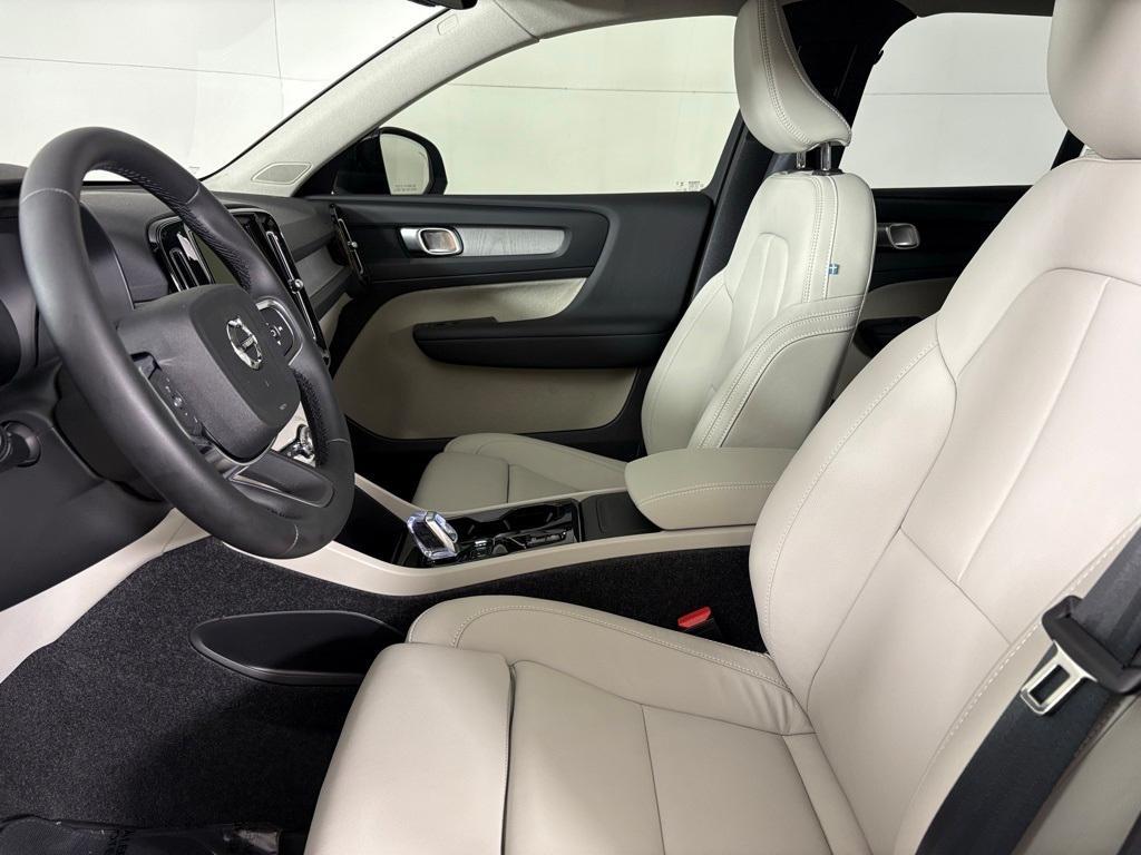 new 2026 Volvo XC40 car, priced at $48,375