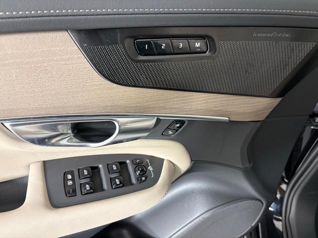 new 2026 Volvo XC90 Plug-In Hybrid car, priced at $82,625