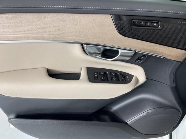 new 2025 Volvo XC90 car, priced at $64,555