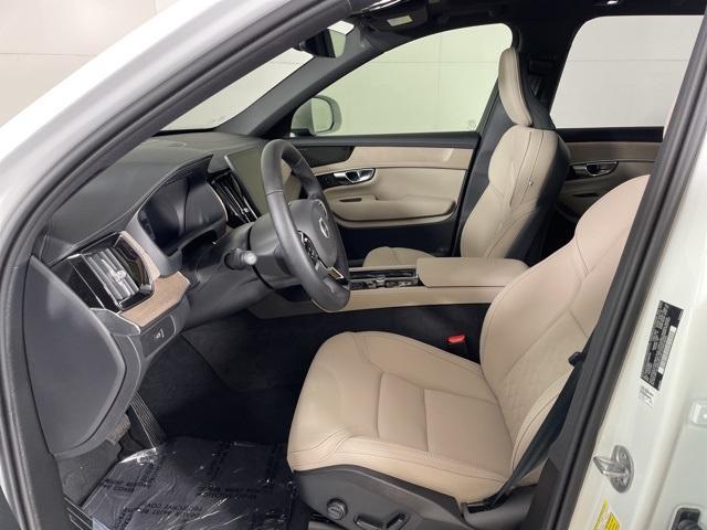 new 2025 Volvo XC90 car, priced at $64,555