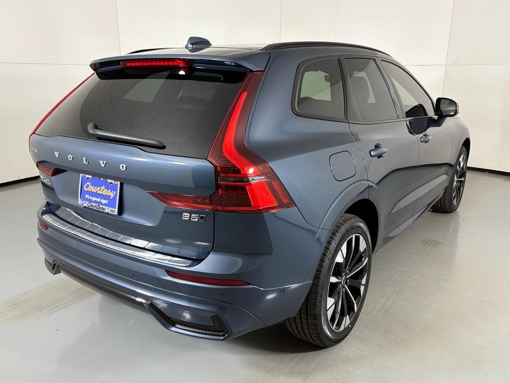 new 2026 Volvo XC60 car, priced at $55,425