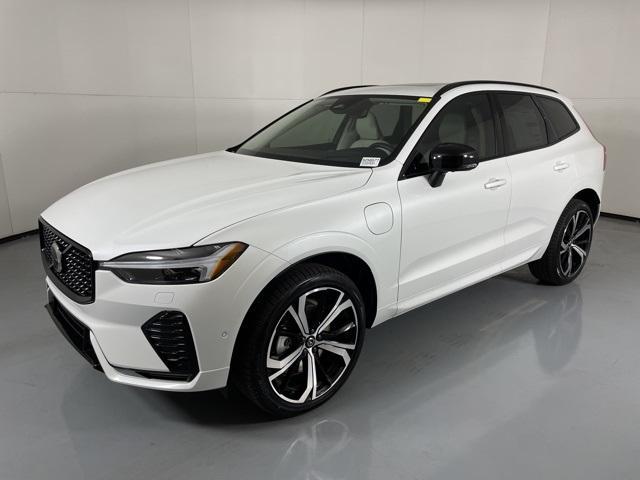 new 2025 Volvo XC60 Plug-In Hybrid car, priced at $71,510