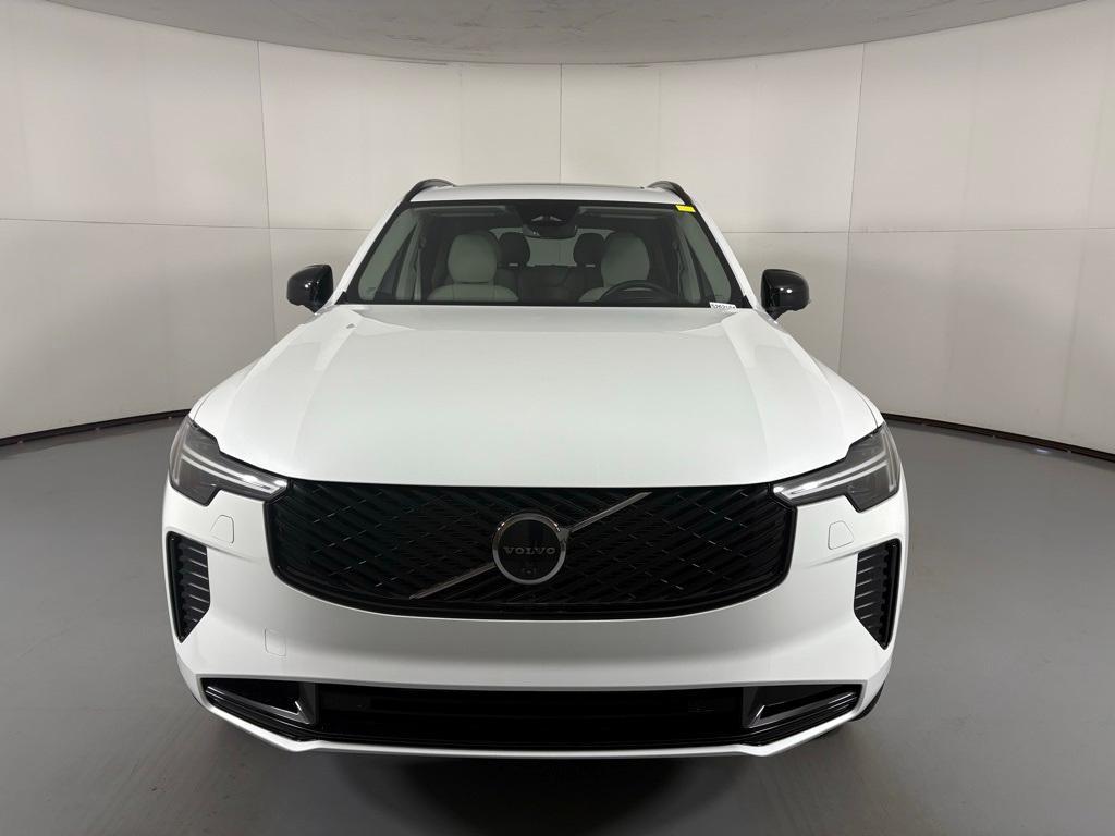 new 2026 Volvo XC90 Plug-In Hybrid car, priced at $84,580