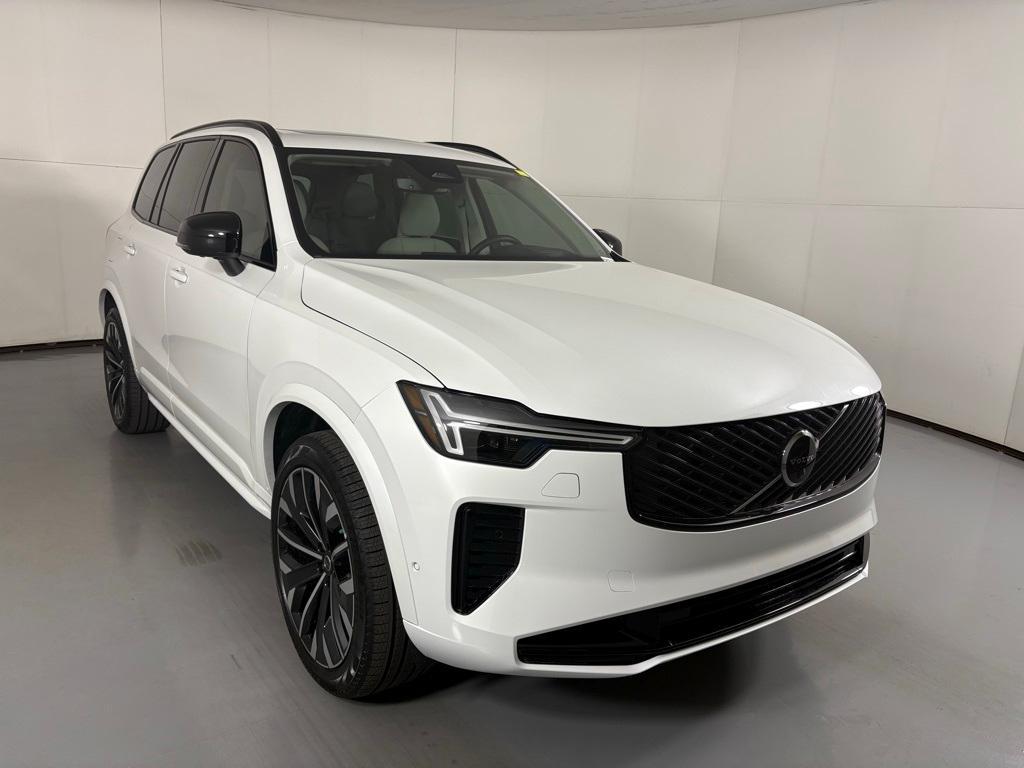 new 2026 Volvo XC90 Plug-In Hybrid car, priced at $84,580